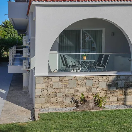 Kyklos Elegant By The Sea